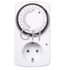 China Programmable Digital timer plug 24 hours for hydroponics system supplier